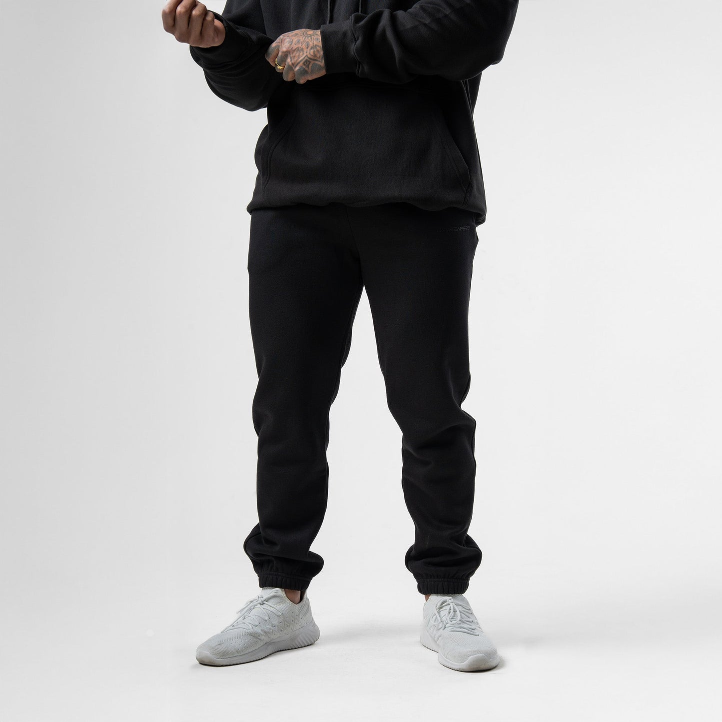 Axis Zip-Up Set - Black