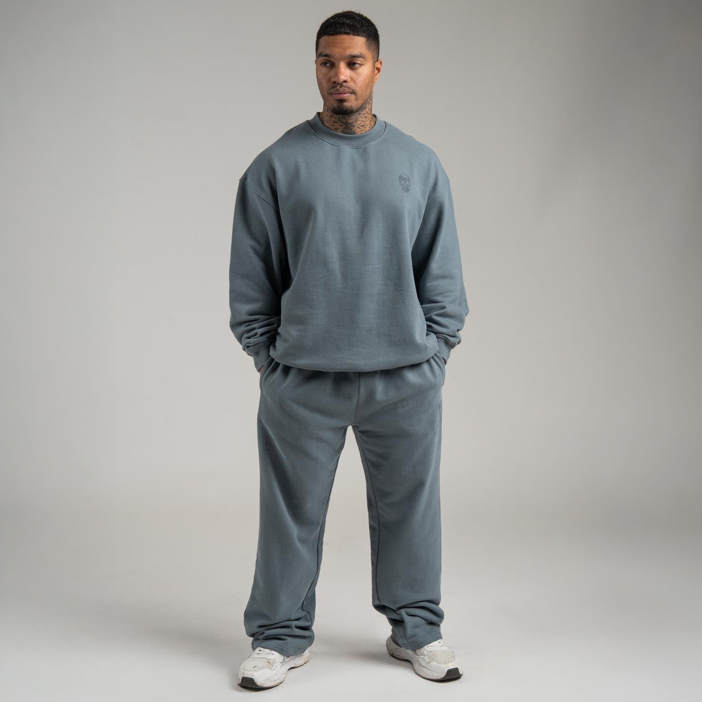 Heavyweight Crew Warm-Up Set